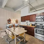 Large Studios, 1Br, Free Parking, Gym, Game Room