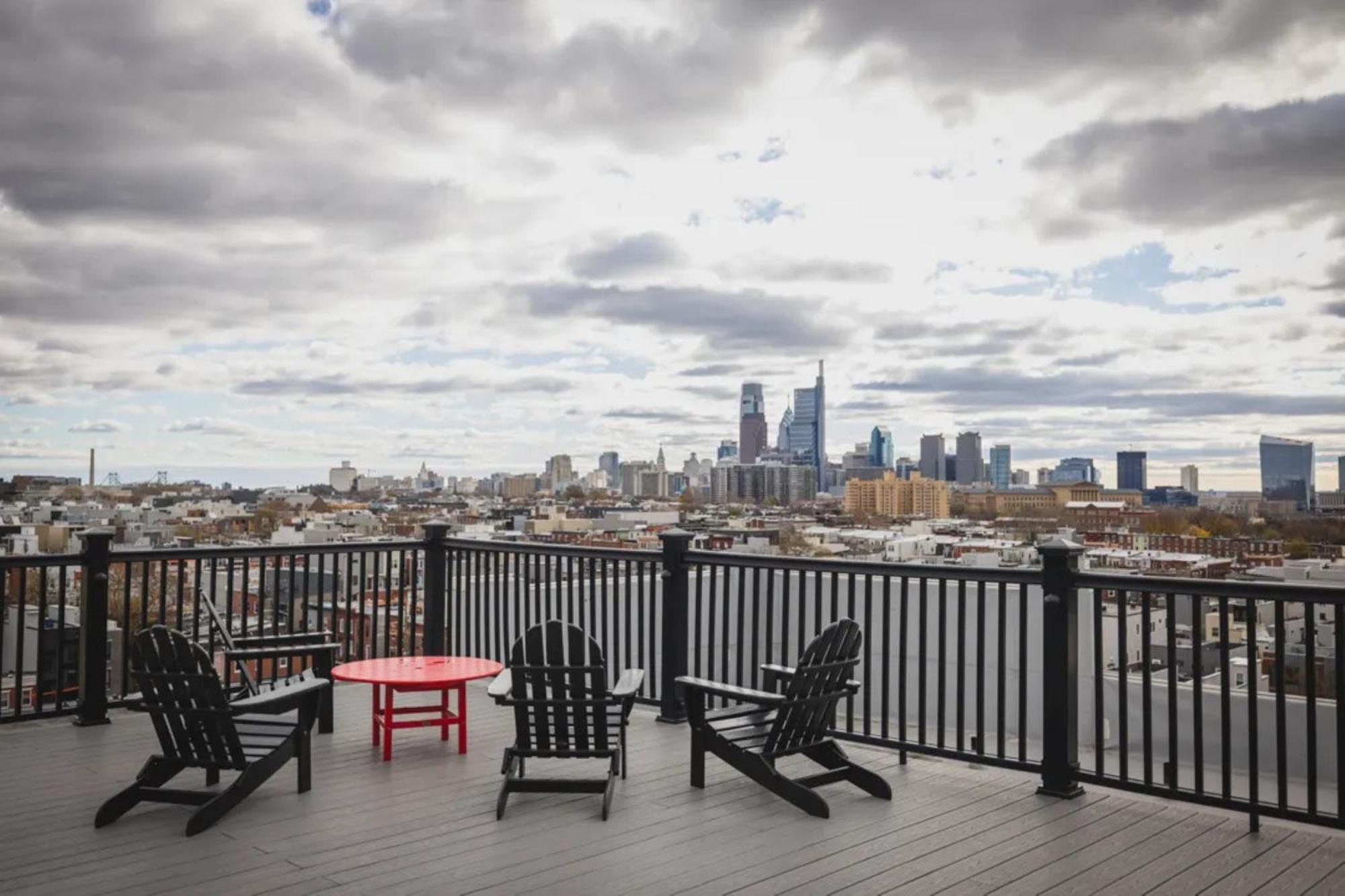 Apartment Large Studios, 1Br, Free Parking, Gym, Game Room