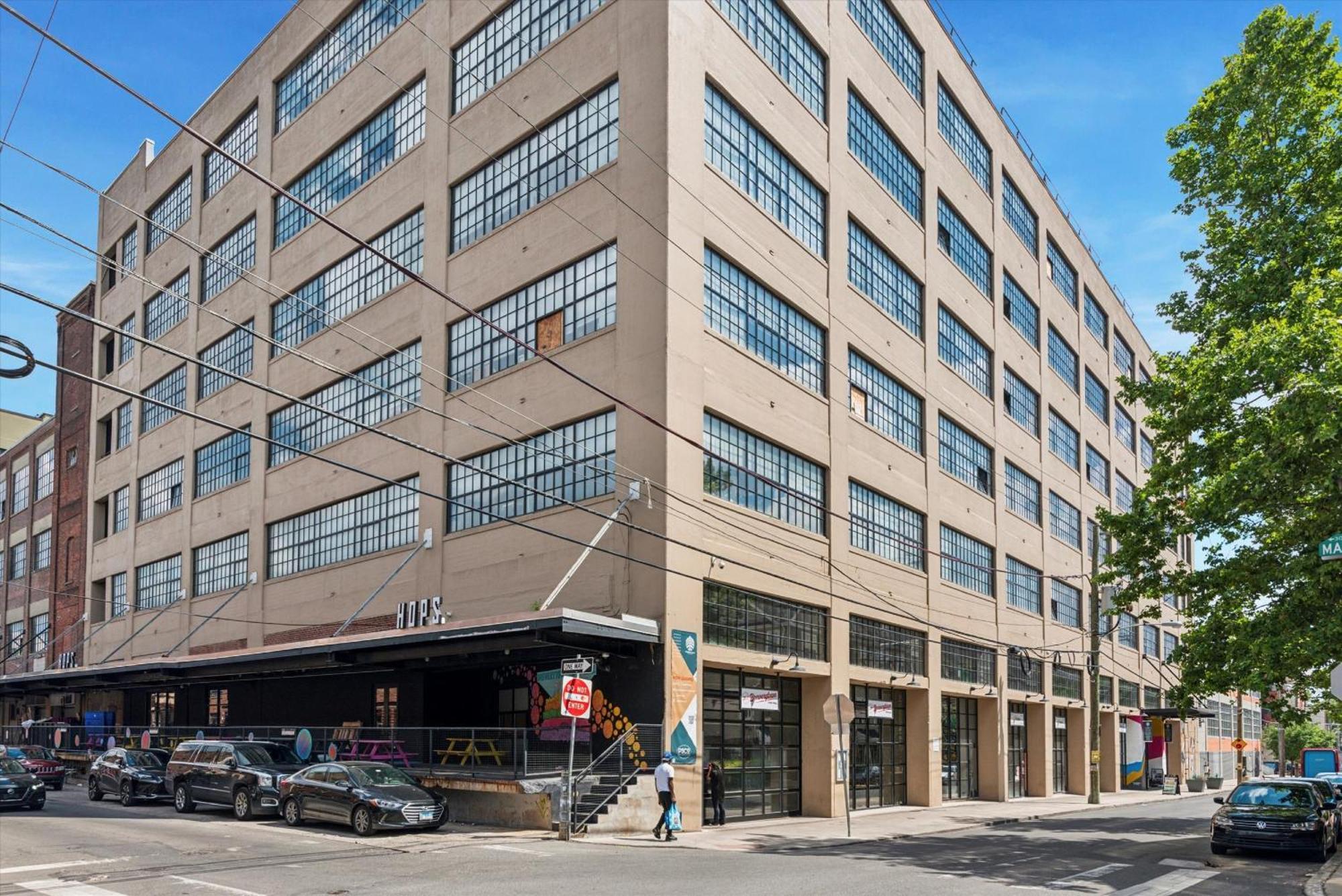Apartment Large Studios, 1Br, Free Parking, Gym, Game Room