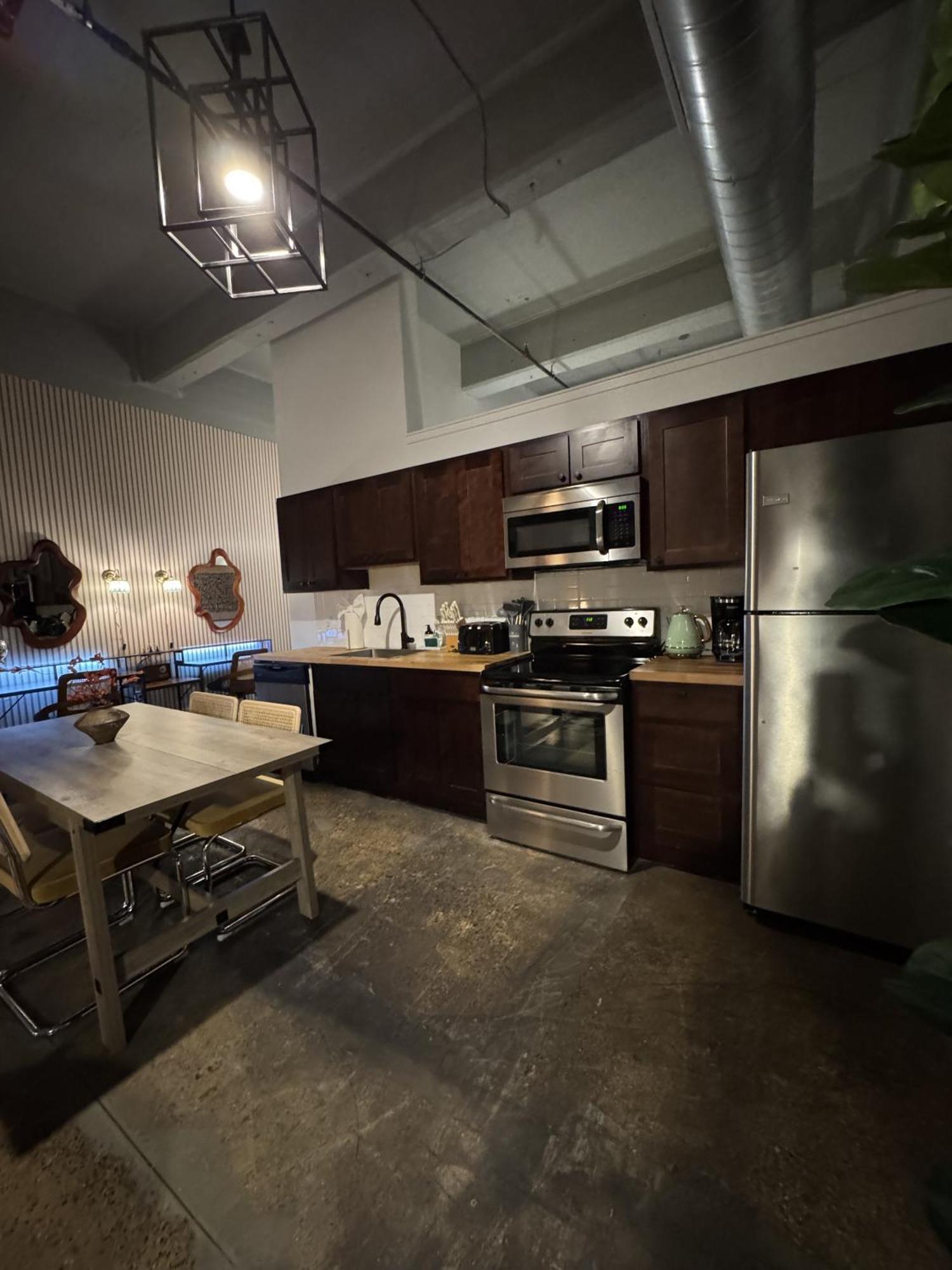 Apartment Large Studios, 1Br, Free Parking, Gym, Game Room Philadelphia